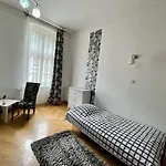 Casa Balcescu 3*