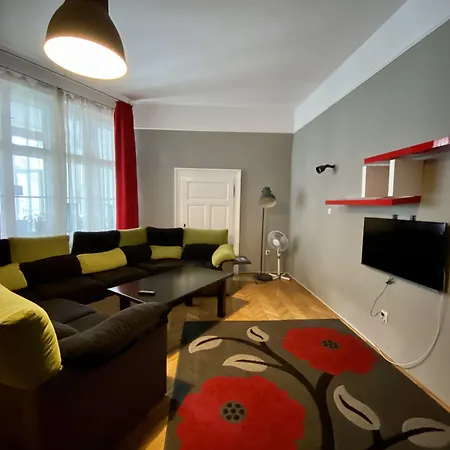 Casa Balcescu 3* Braşov