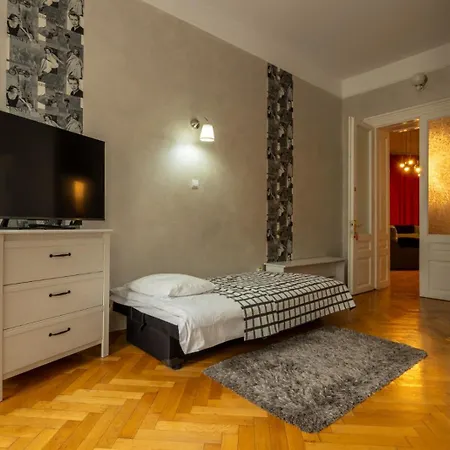 Casa Balcescu ブラショフ