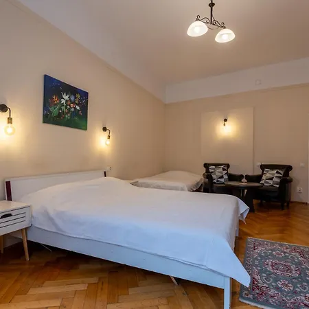 Guest house Casa Balcescu 3*