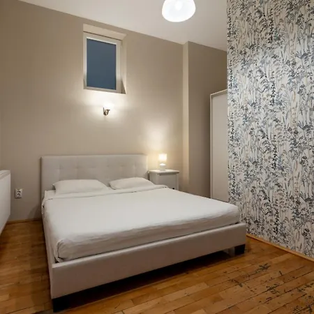 ゲストハウス Casa Balcescu ブラショフ