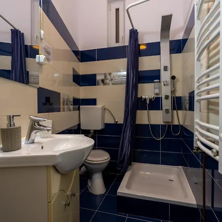 Casa Balcescu ゲストハウス