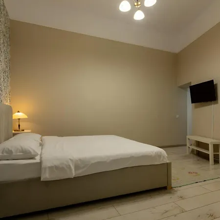 Casa Balcescu 3* ブラショフ