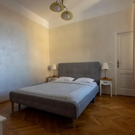 Casa Balcescu ブラショフ