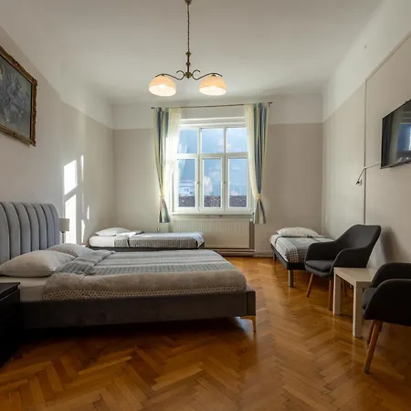 Casa Balcescu ブラショフ