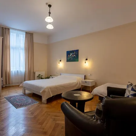 Casa Balcescu ゲストハウス