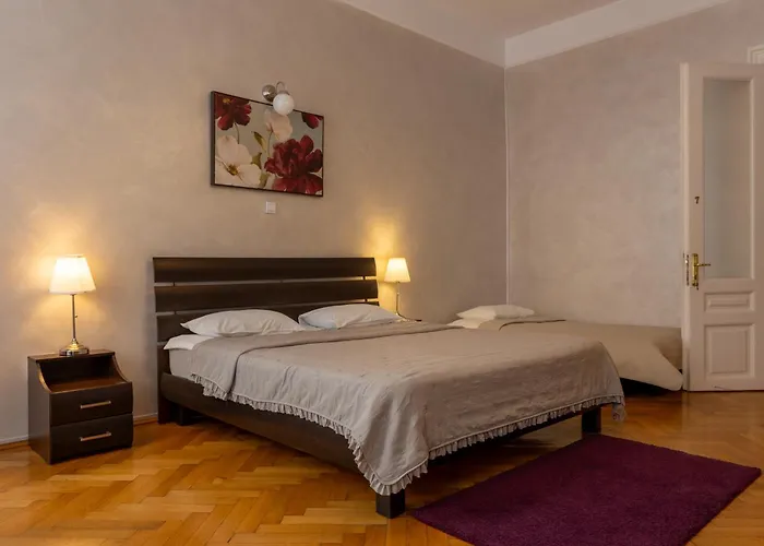Casa Balcescu Guest house 3*